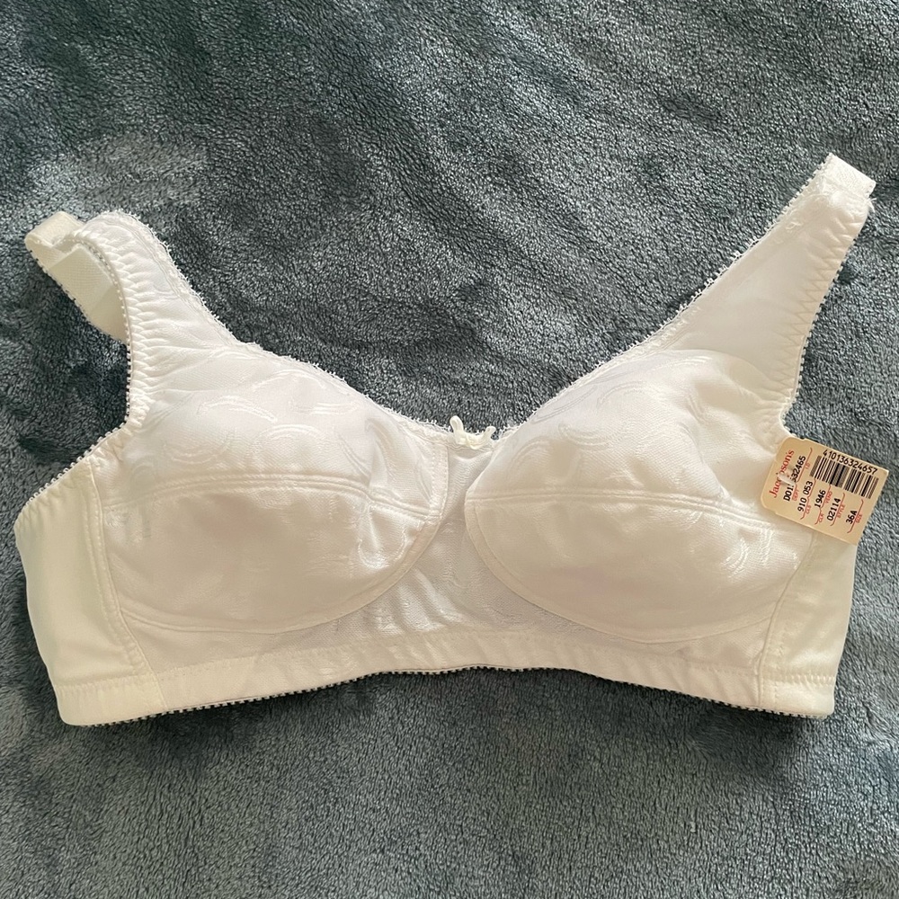 White wireless Bra with Subtle Pattern